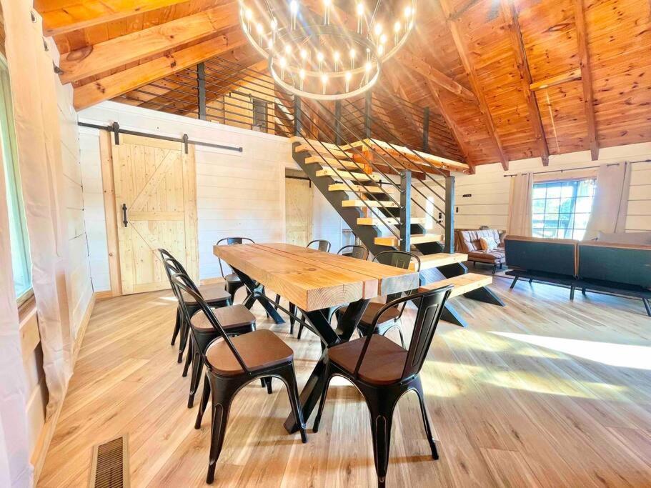 Modern Lake Side Nest• Hotub Fenced Yard King Beds Sevierville Exterior foto